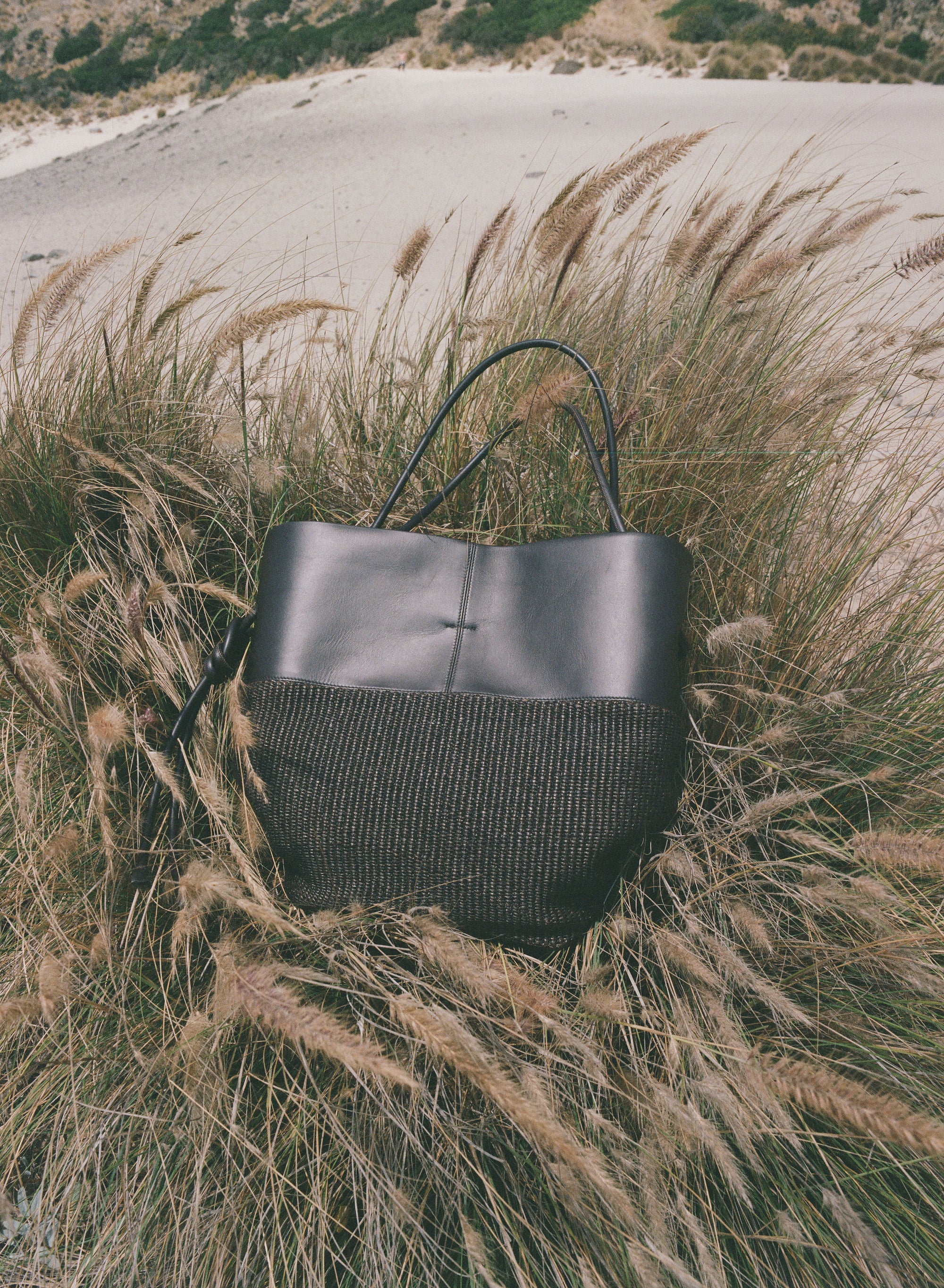 Calla Tote - Espresso Leather / Raffia